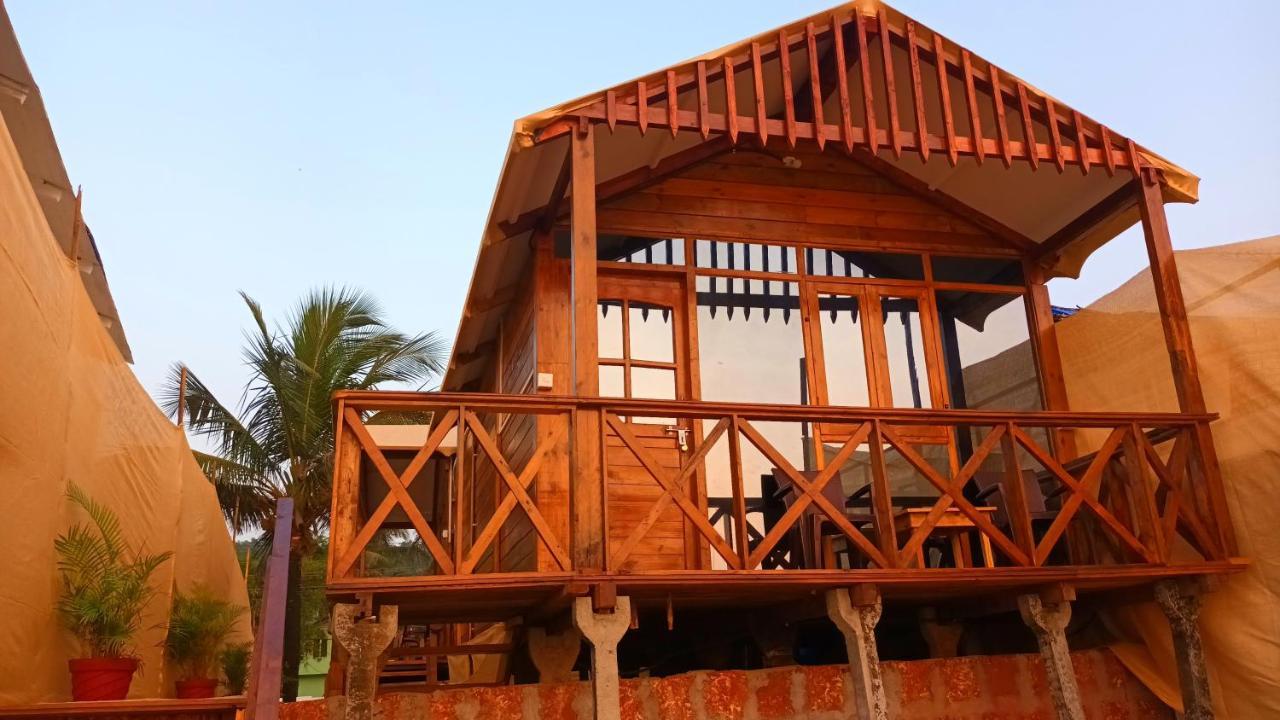 Oasis Beach Resort Agonda Exterior photo